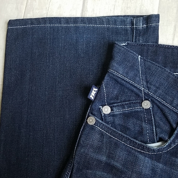 Rock & Republic Jean - Picture 3 of 8